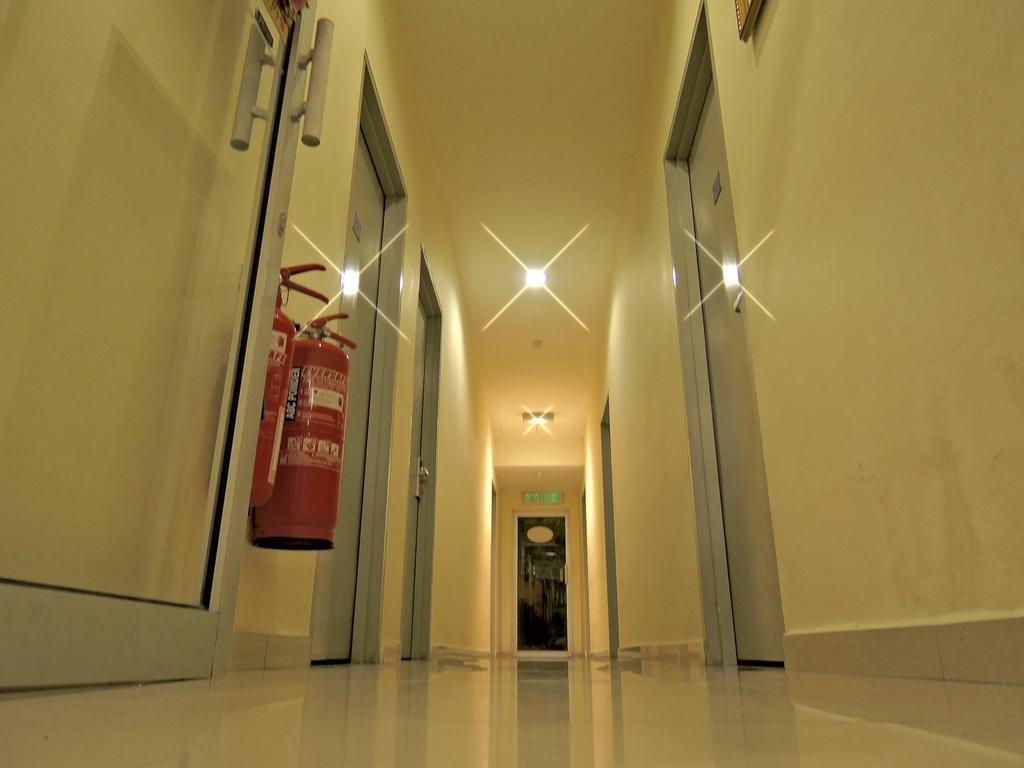 Hotel Seri Nilai Extérieur photo